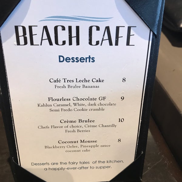 Das Foto wurde bei Beach Cafe von Chilumba am 3/15/2019 aufgenommen