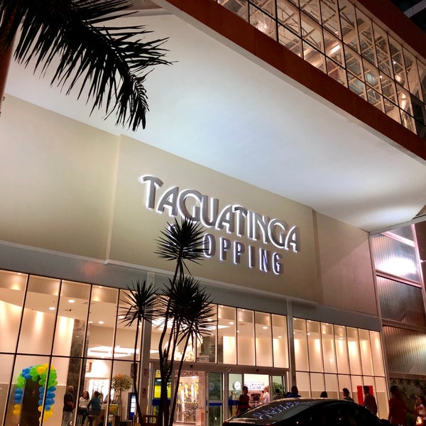 Foto tirada no(a) Taguatinga Shopping por Paulo em 5/20/2019