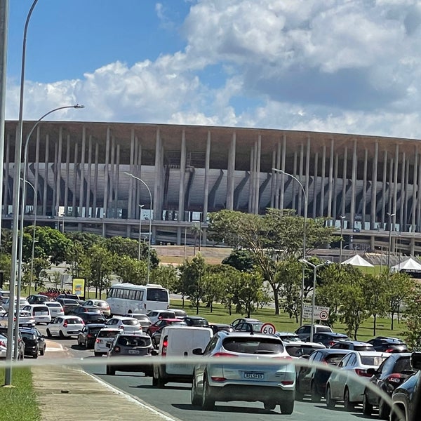 Foto diambil di Estádio Nacional de Brasília Mané Garrincha oleh Paulo pada 5/4/2023