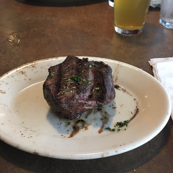 Wyoming's Rib & Chop House - Steakhouse in Cheyenne