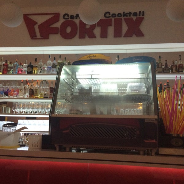 Photo taken at Caffe &amp; Cocktail Bar Fortix by Milan M. on 10/15/2017