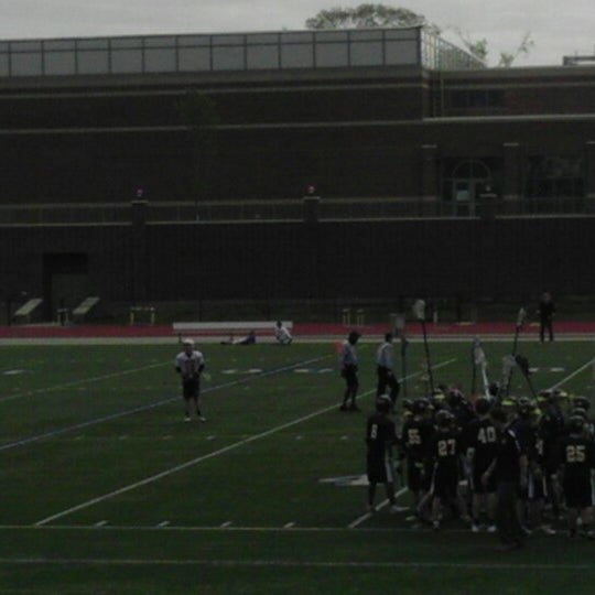 Photos at Walnut Hills High School Evanston 5 tips from 426 visitors