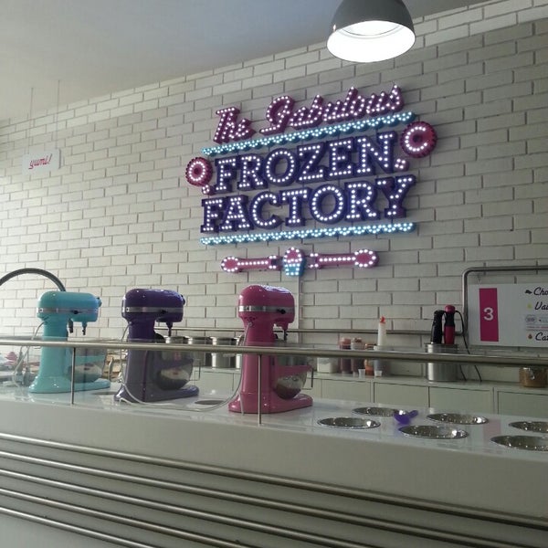 7/2/2013에 Alberto B.님이 The Fabulous Frozen Factory에서 찍은 사진