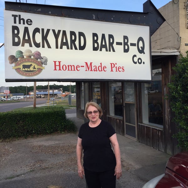 Backyard BBQ - BBQ Joint