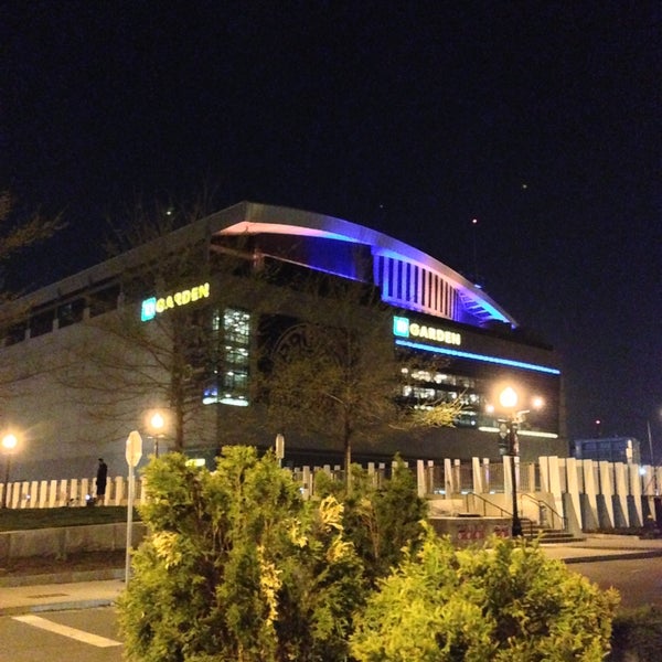 TD Garden — Assistindo Basquete e Hockey em Boston