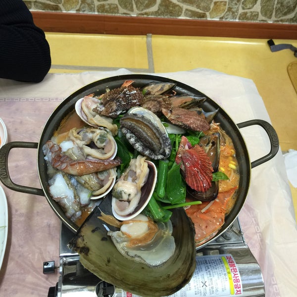 어촌싱싱회해물탕 - 통영시, 경상남도 어촌싱싱회해물탕