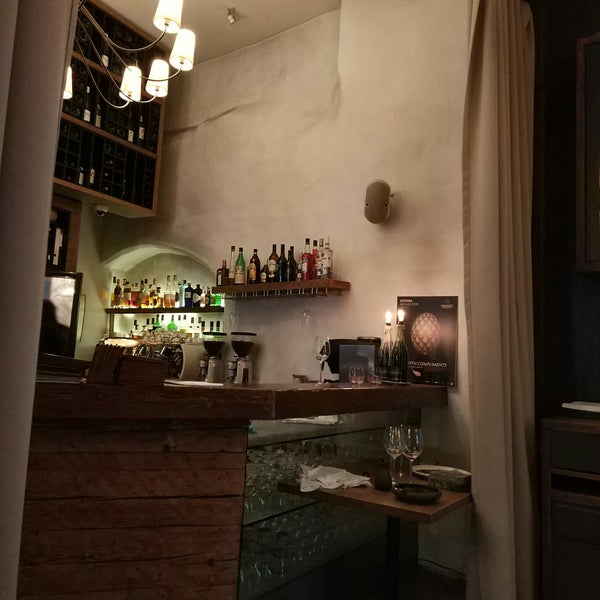 8/23/2017 tarihinde Sergey S.ziyaretçi tarafından Restoran Cru'de çekilen fotoğraf