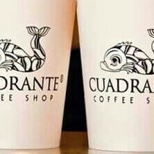 Снимок сделан в Cuadrante Coffee Shop пользователем Peque P. 2/13/2016