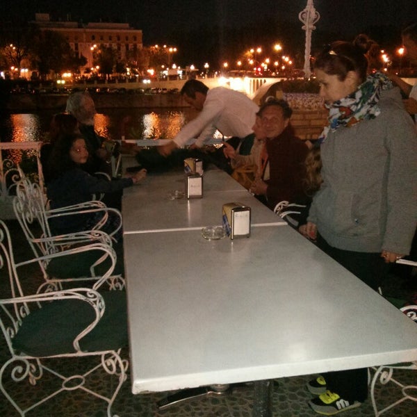 4/19/2014에 rembha님이 Restaurante Río Grande Sevilla에서 찍은 사진