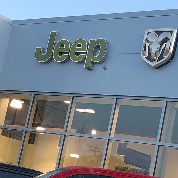 Lithia Chrysler Dodge Jeep Ram FIAT of Roseburg Parts Center Roseburg, OR