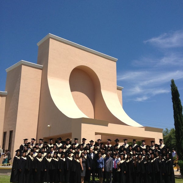 Iglesia Adventista Universidad - Montemorelos, Nuevo León