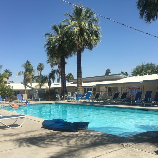 Canyon Club Hotel - Hotel in Palm Springs