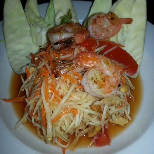4/26/2014에 Andrew C.님이 Tasty Thai &amp; Sushi에서 찍은 사진