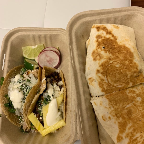 Photo taken at Taqueria Diana by Eric H. on 3/26/2019
