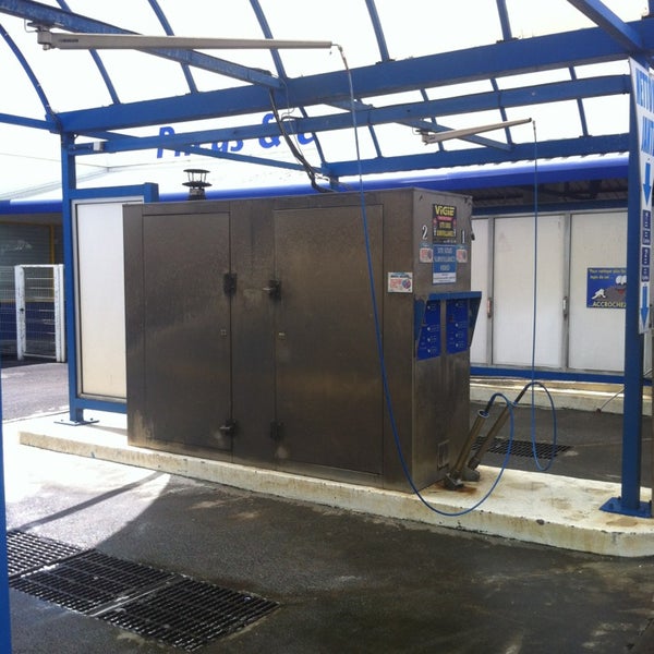 Le Dauphin Bleu BaieMahault, Guadeloupe