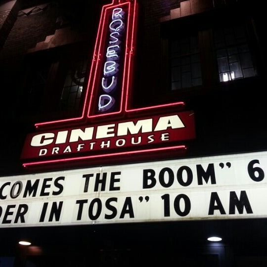 Photo prise au Rosebud Cinema Drafthouse par Barry C. le10/13/2012