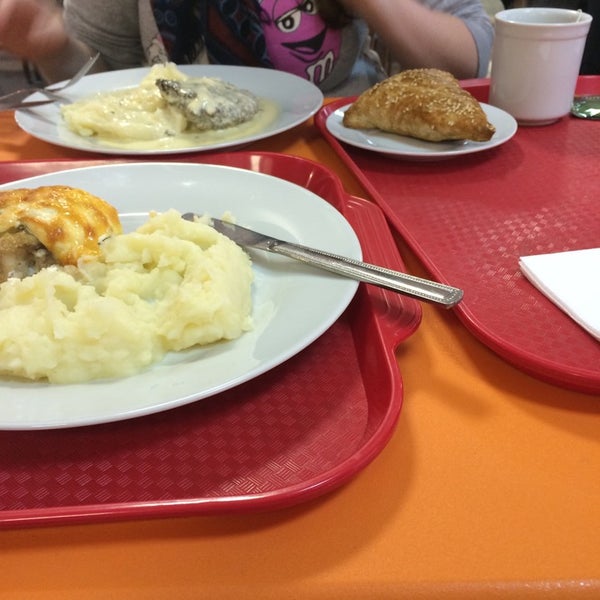 Кафе смолянка. Ресторан москва донецк смолянка. Еда смолянка фото. Кафе смолянка. Кафе смолянка.