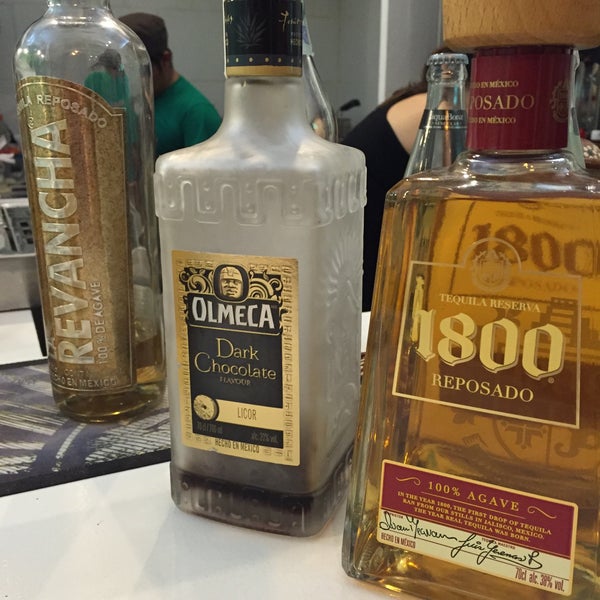 El Chapulin Burrito Restaurant