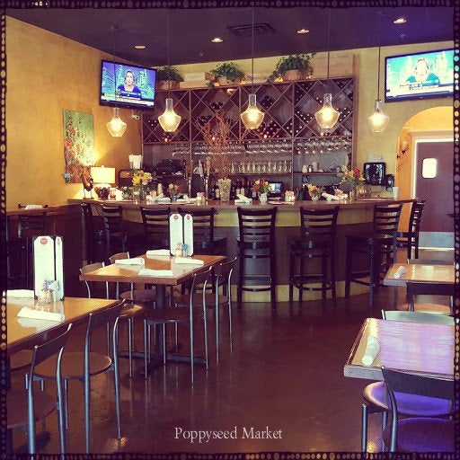 รูปภาพถ่ายที่ Poppyseed Market Café &amp; Wine Bar โดย Poppyseed Market Café &amp; Wine Bar เมื่อ 7/18/2017