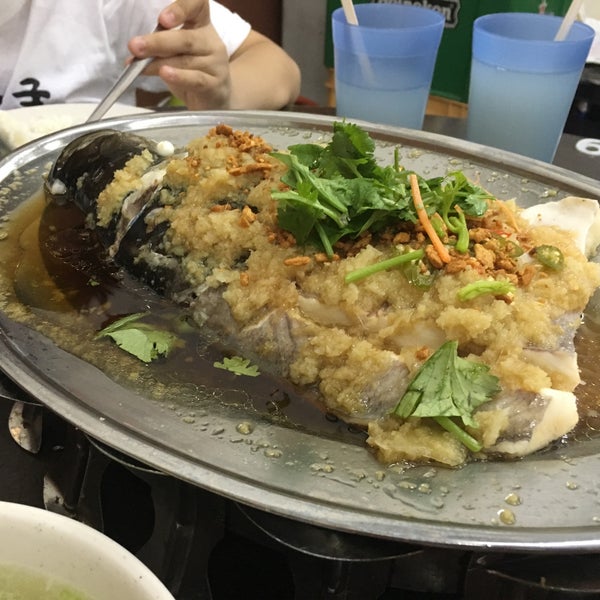 莊圆松鱼头饭店 Chinese Restaurant In Senai 莊圆松鱼头饭店 Chinese Restaurant In Senai