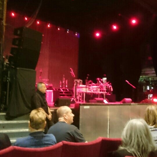 кремлевский дворец съездов зал ссср. театр конгресс. театр содружества на таганке зал. названия театров в америке. кремлевский дворец съездов москва.