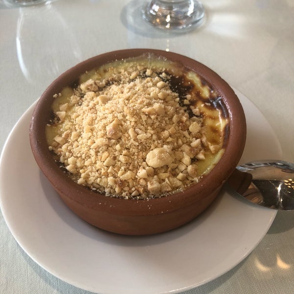 Das Foto wurde bei Yeşil Ayder Restaurant von Halil H. am 6/20/2018 aufgenommen