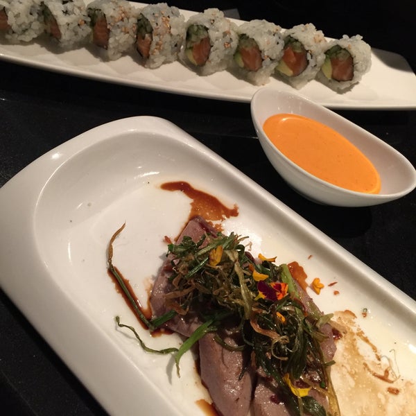 Photo taken at Soto Japanese Cuisine by CarolAnn Valeria P. on 12/5/2015