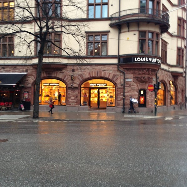 Photos at Louis Vuitton - Norrmalm - Birger Jarlsgatan 5A
