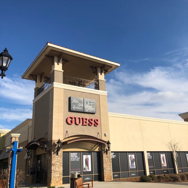 Charlotte Premium Outlets Outlet Mall in Charlotte