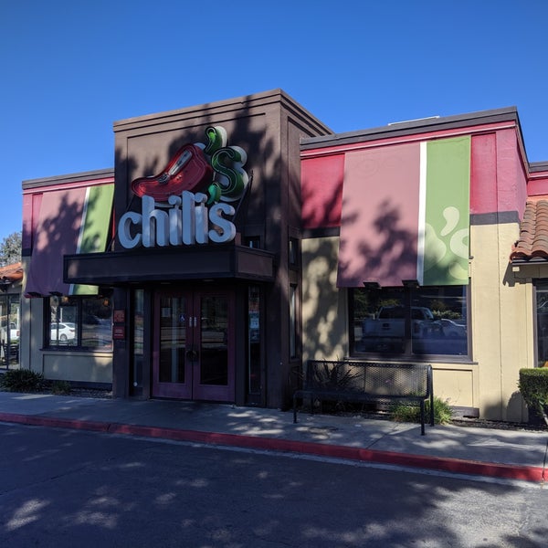 Photo taken at Chili&#39;s Grill &amp; Bar by Roger F. on 10/21/2019