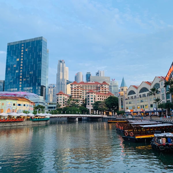 Foto diambil di Singapore River oleh Chansoo K. pada 10/18/2019