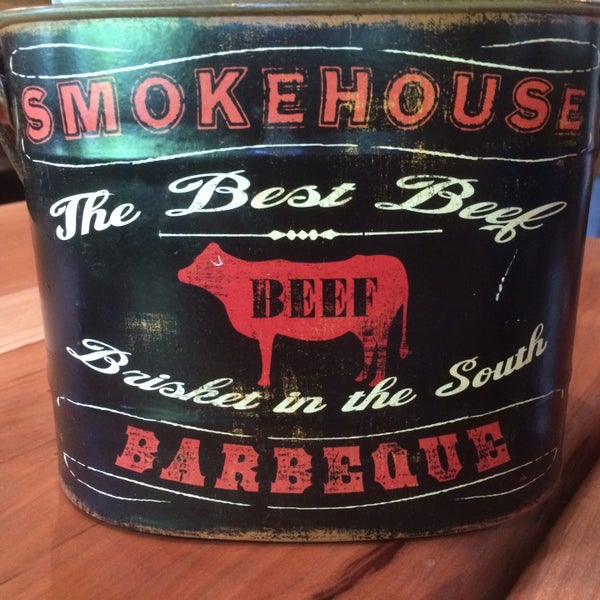 Foto scattata a HooDoo Brown BBQ da Earl B. il 7/3/2015