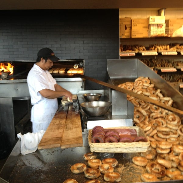 Kettleman's Bagel Co GlebeDows Lake Ottawa, ON