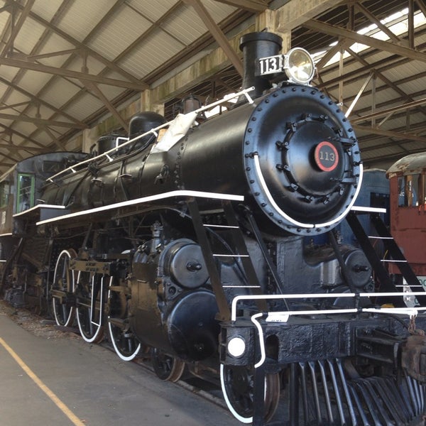 Foto tirada no(a) The Gold Coast Railroad Museum por Jousep S. em 4/5/2014