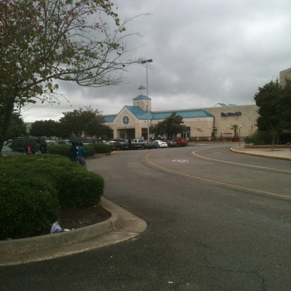Photo taken at Chesapeake Square Mall by Allen C. on 10/12/2013