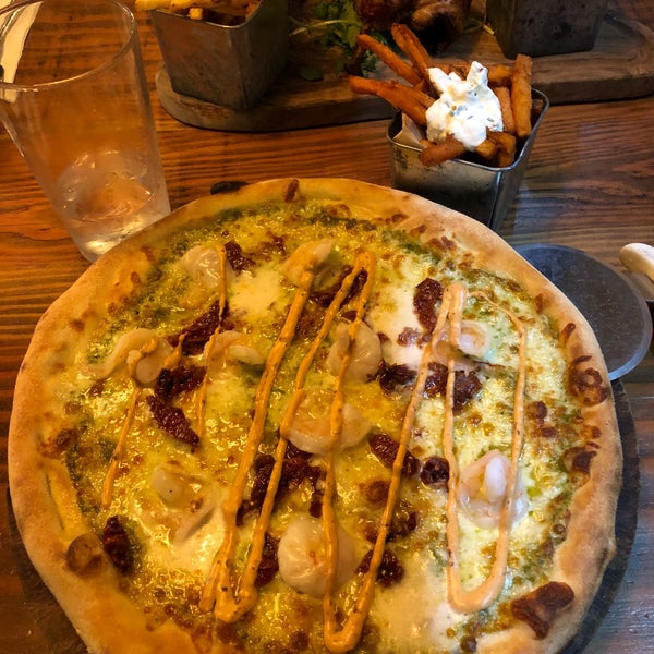 The Brooklyn Shrimp pizza was absolutely phenomenal!!