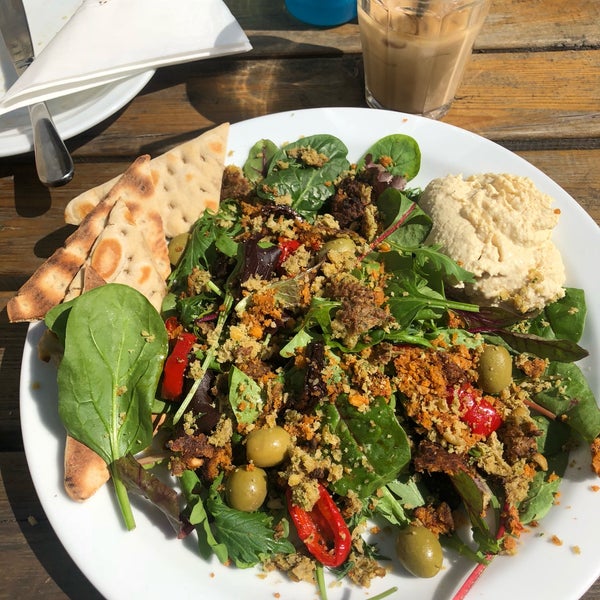 Lovely salads such as the Falafel Salad. There’s a quaint little garden out back perfect for the summer. The Millionaires Shortbread was on point. Absolutely delicious!
