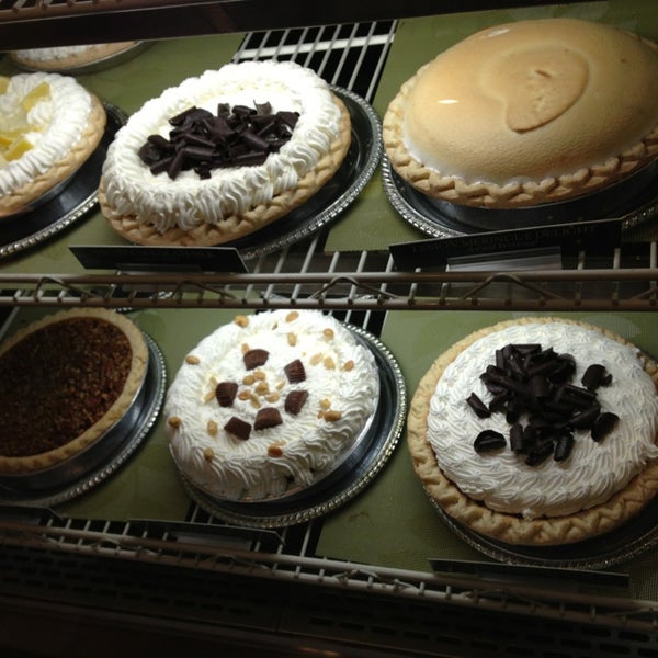 1/22/2013にVijay L.がShari&#39;s Cafe and Piesで撮った写真
