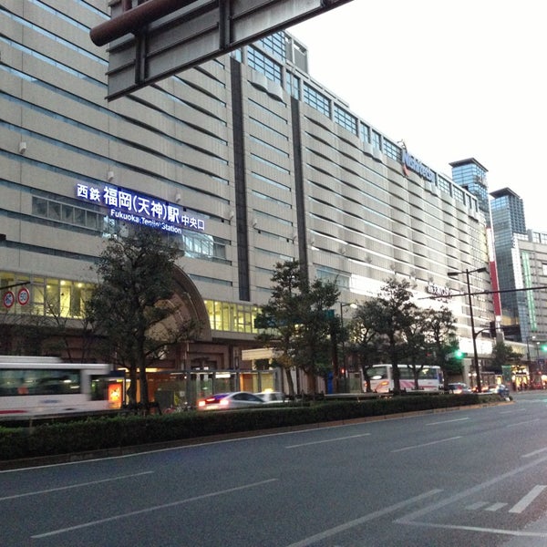西鉄福岡(天神)駅 (Nishitetsu-Fukuoka (Tenjin) Sta.) - 福岡市, 福岡県