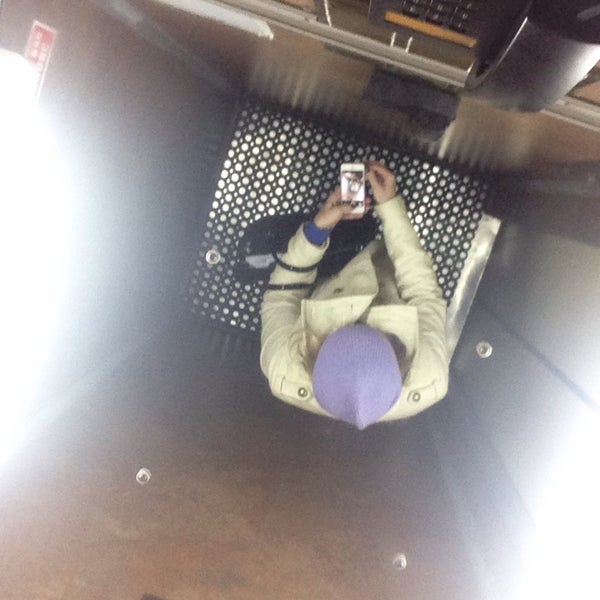 11/5/2015にЕлена Г.がМетро / Metro Clubで撮った写真