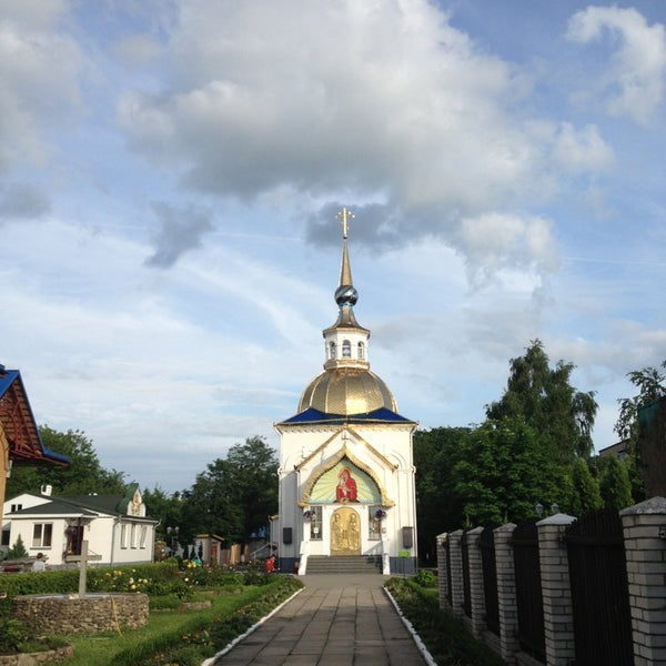 Полонное храм Почаевской