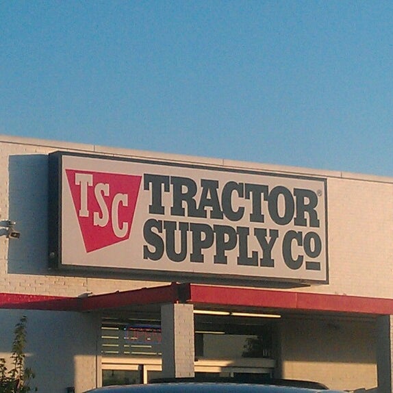 Tractor Supply Co. Hardware Store in Morristown