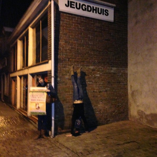Photo taken at Jeugdhuis Het Andere Geslacht by Floor on 2/8/2013