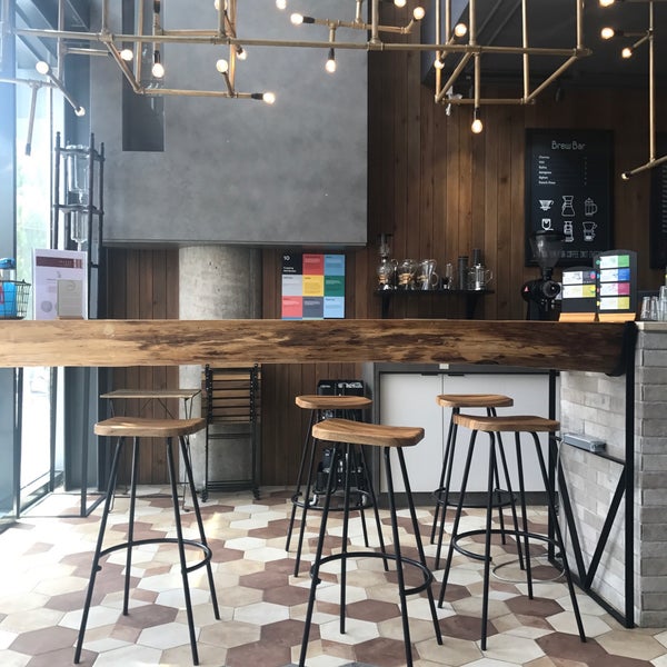 Foto tirada no(a) Melange Coffee House por M em 6/8/2019