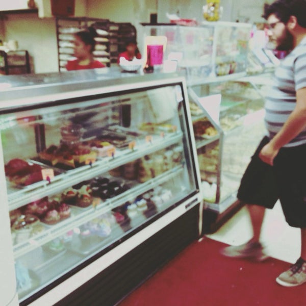 8/11/2014にLorenzo G.がLa Mexicana Bakeryで撮った写真
