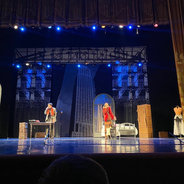 Foto diambil di Zimniy Theatre oleh Irina P. pada 3/7/2020