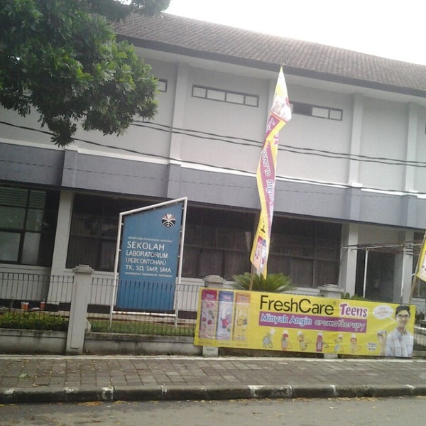  SMA Labschool  UPI High School in Bandung