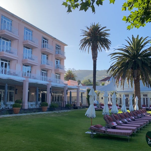 Foto tirada no(a) Belmond Mount Nelson Hotel por i 7 . em 11/30/2022