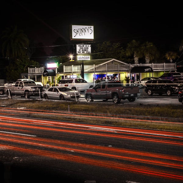 Skinny's Bar & Grill 18 tips from 318 visitors