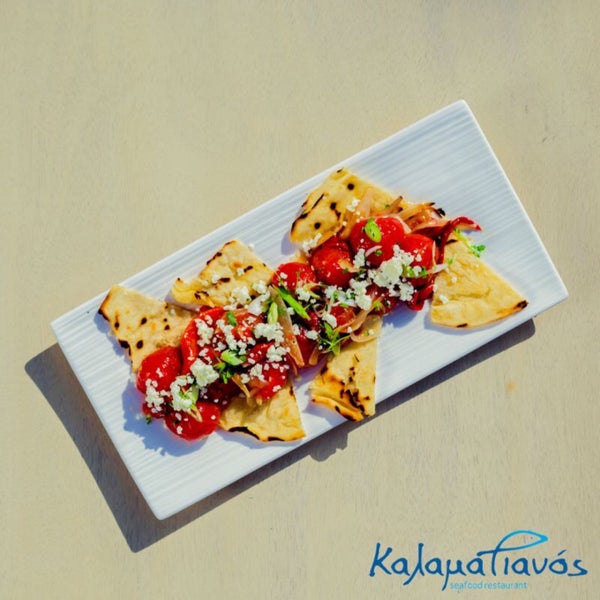 7/20/2017にKalamatianos S.がKalamatianos Seafood Restaurantで撮った写真